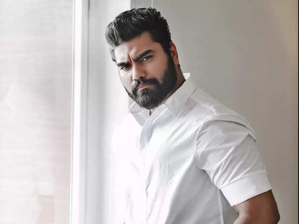 Radhakrishnan S