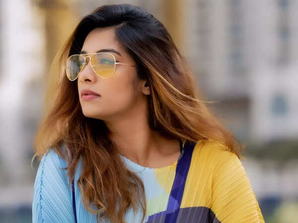 Dilsha Prasannan Pictures