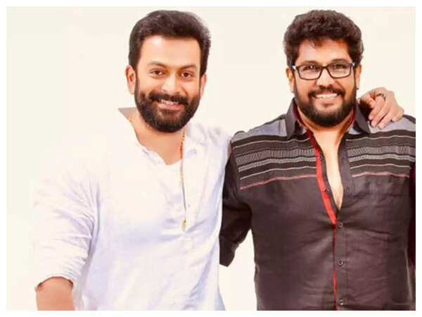 Shaji Kailas Images