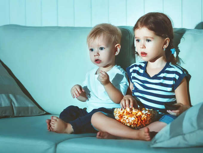 5 reasons to let toddlers watch TV The Times of India