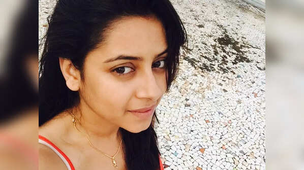 Pratyusha Banerjee, 24