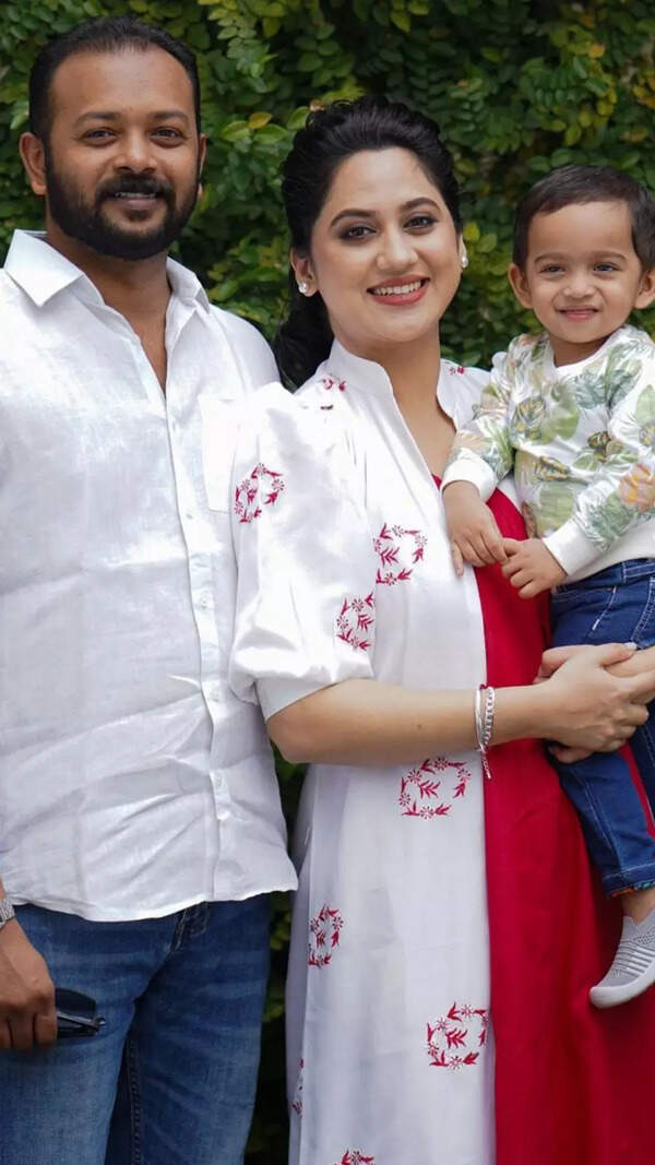 Miya George Images