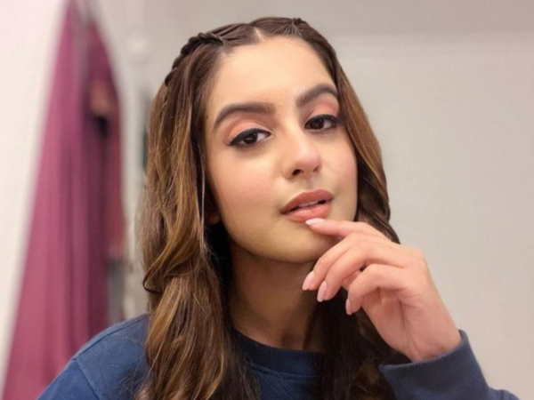 Tunisha Sharma Pictures