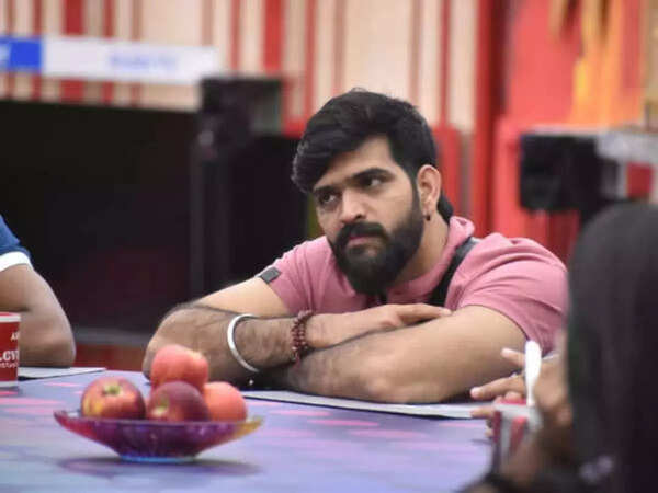 Roopesh Shetty Pictures