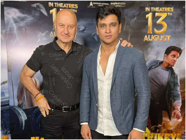 Anupam Kher Pictures