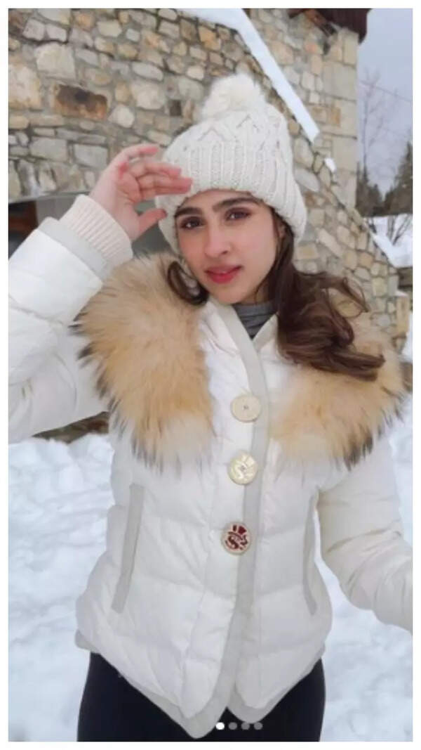Pashmina Roshan Images
