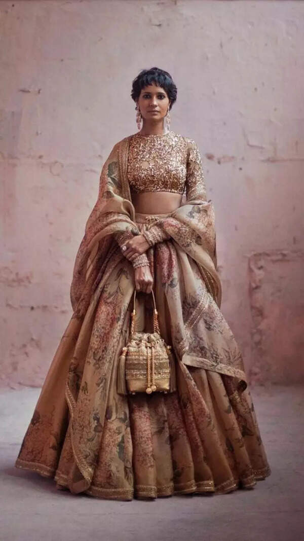  Sabyasachi