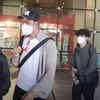 Article image for: 'Girlfriend bas thodi hi badi hai baccho se': <i class="tbold">Hrithik Roshan</i> gets trolled as he gets clicked at the airport with Saba Azad and kids