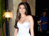 Tara Sutaria looks like a vision in white at the wrap-up party of Apurva