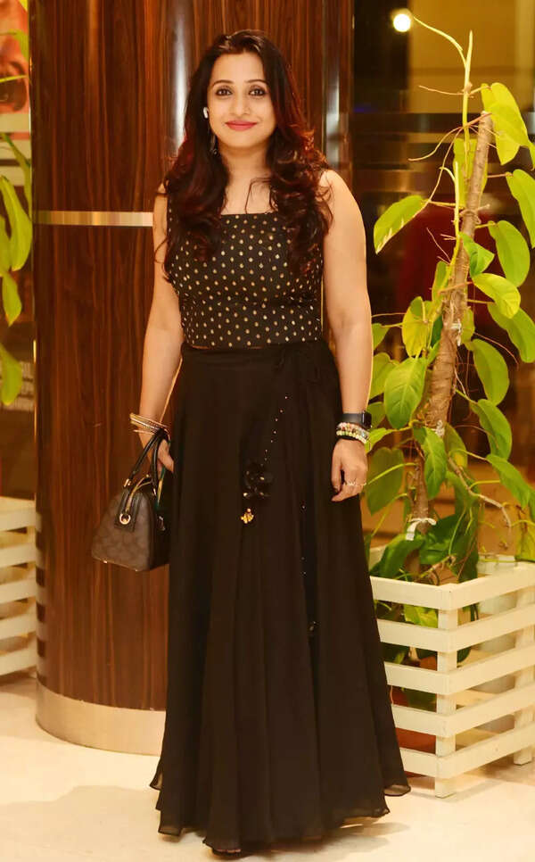 Poojitha Menon Pictures