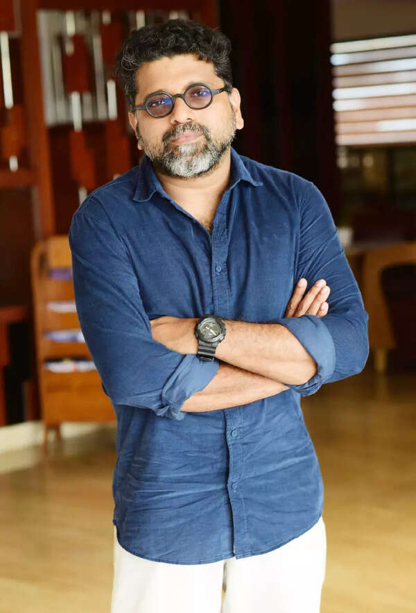Mahesh Narayanan Images