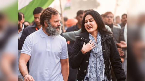TV actress Kamya Panjabi joins congress leader Rahul Gandhi for the Bharat Jodo Yatra in UP