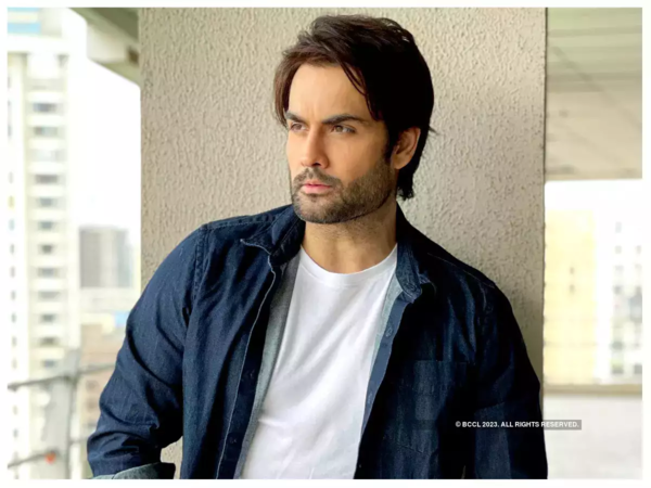 Vivian Dsena