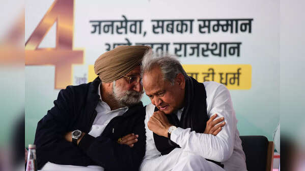 CM Ashok Gehlot with Randhawa