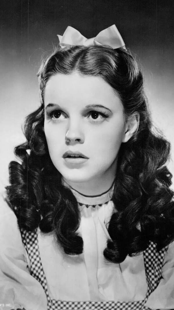 Judy Garland Photos