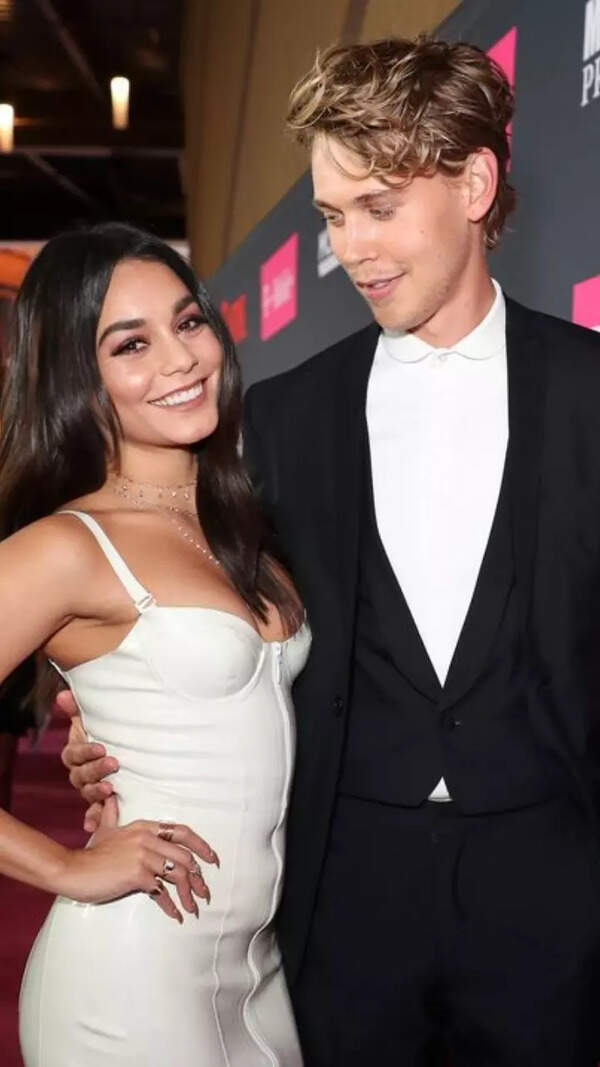 Vanessa Hudgens Photos