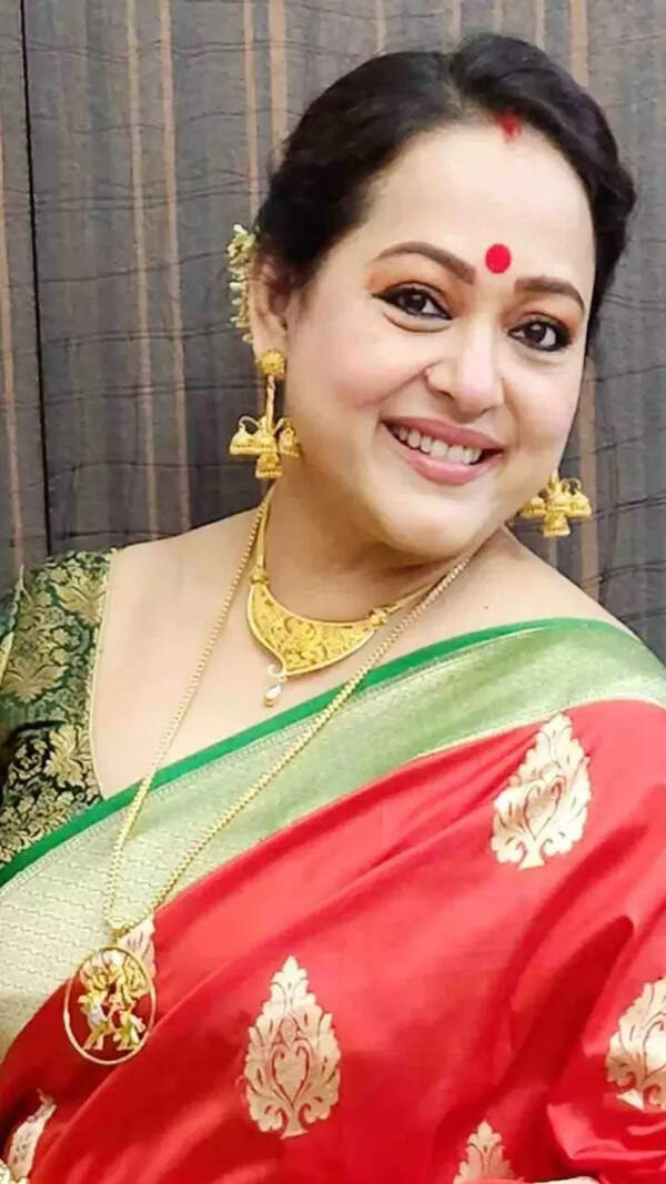 Aparajita Adhya Wallpapers