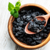 Soaked black raisin