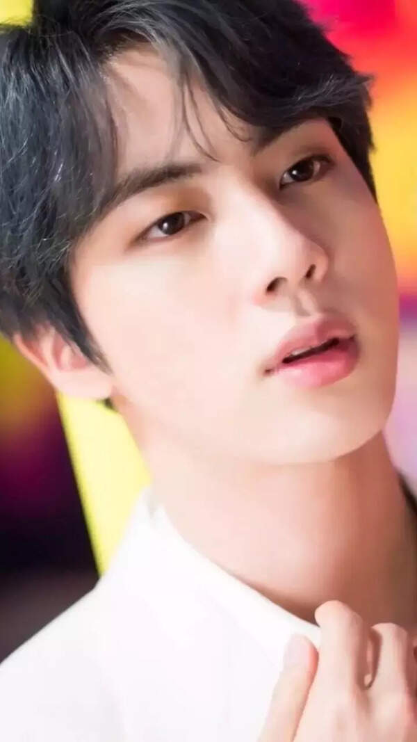 <em></em>Jin Wallpapers
