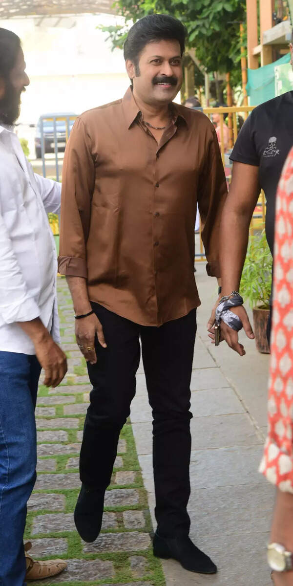Manoj K. Jayan Pictures