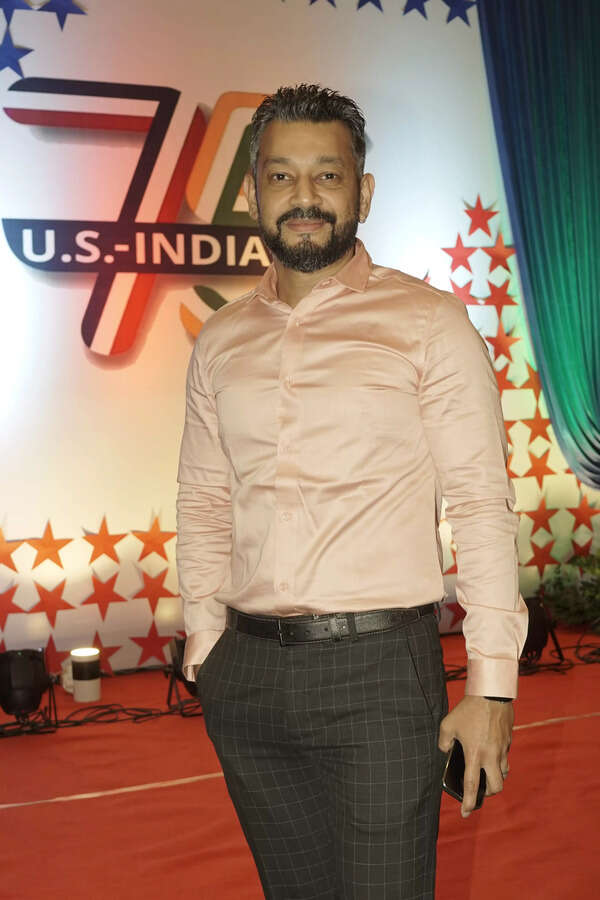 Satrajit Sen Pictures