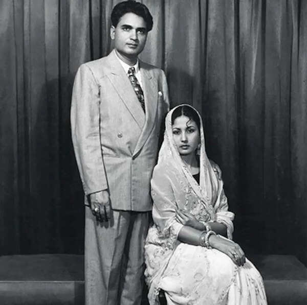 Kamal Amrohi Pictures