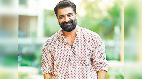 Eijaz Khan
