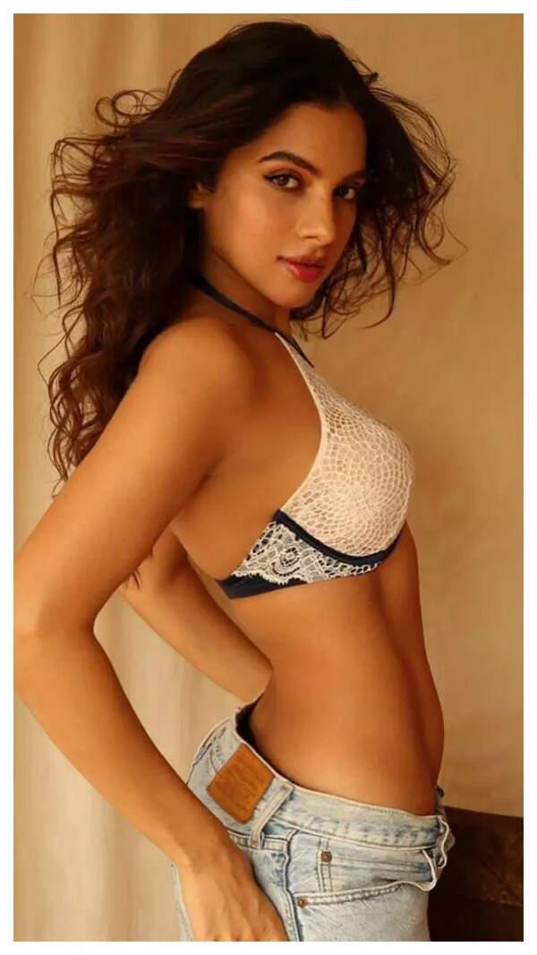 Tanya Hope Stills