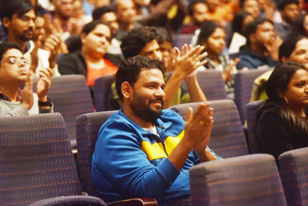 Kshitij Patwardhan Photos