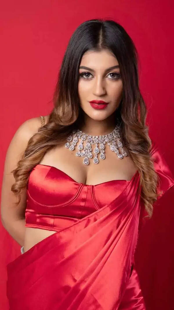 Yashika Aannand