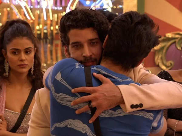 Gautam Vig Stills