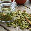 Why should add cardamom pods to your bedtime drink