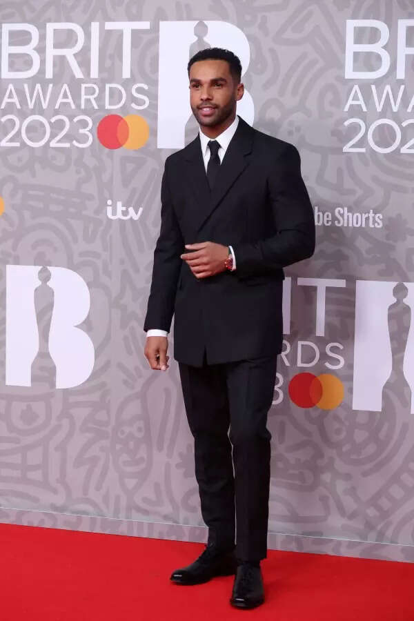 Lucien Laviscount Wallpapers