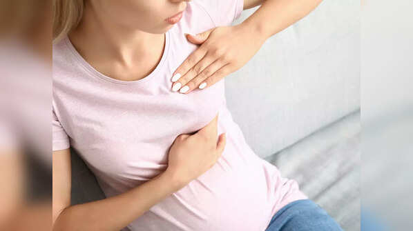 Symptoms that may help differentiate