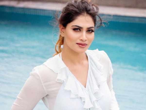 Shivani Narayanan Images
