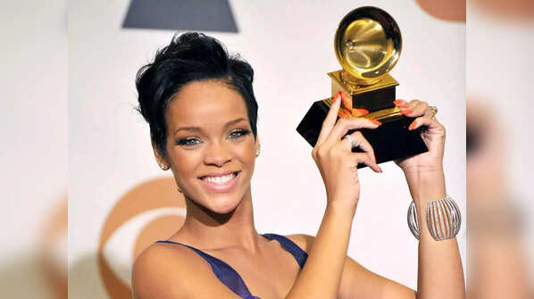 9 Grammy Awards