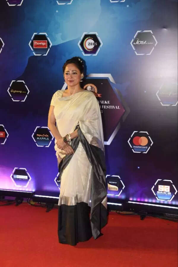Sheeba Chaddha Wallpapers