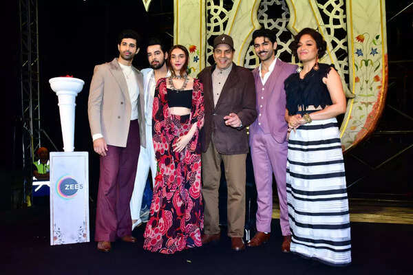 Taha Shah Badussha Pictures