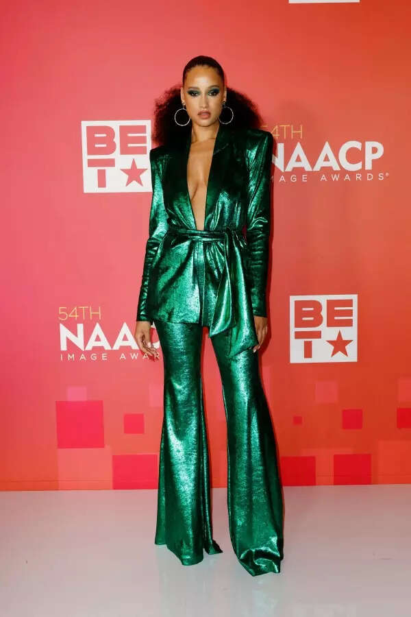 Elarica Johnson Photos
