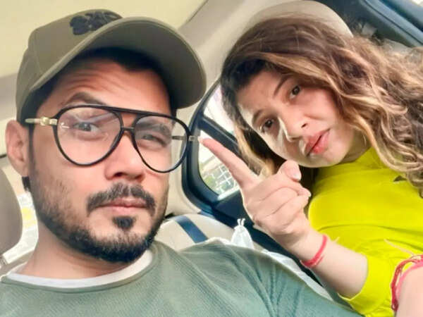 Avinash Dwivedi Photos