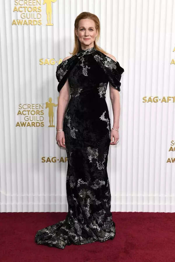 Laura Linney Images