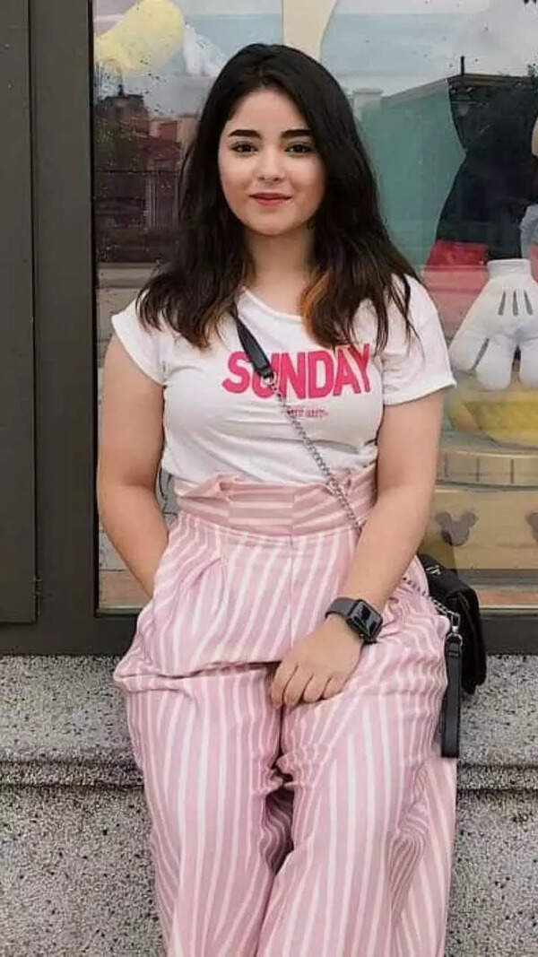 Zaira Wasim Images