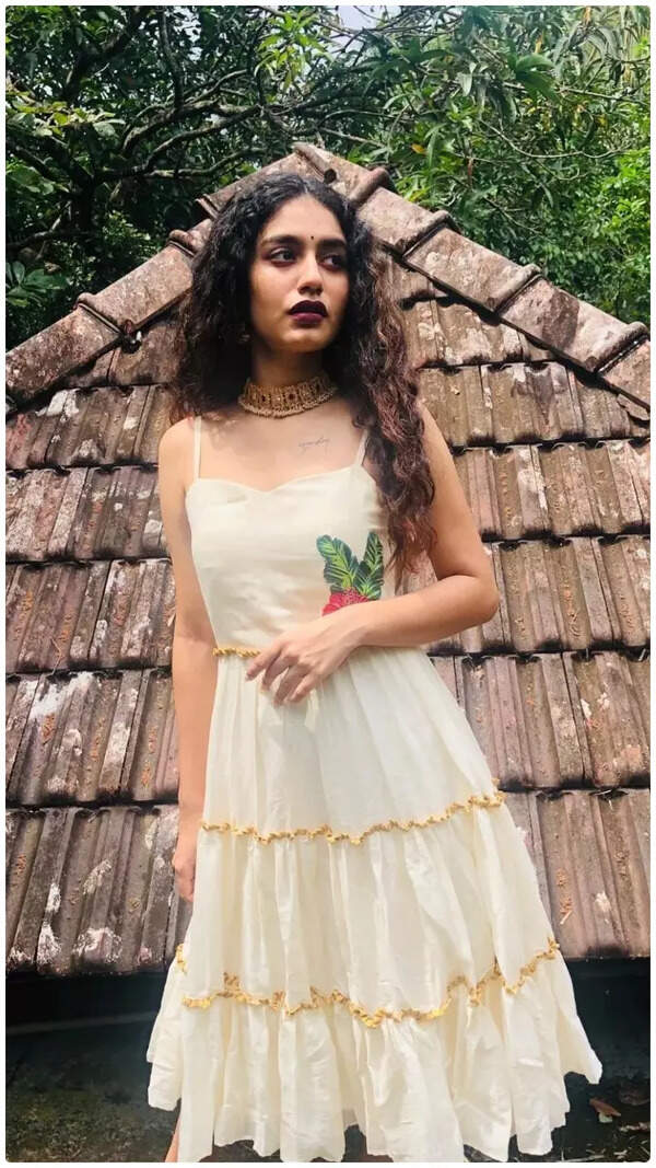 Priya Prakash Varrier Images