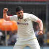 Article image for: <i class="tbold">umesh yadav</i> rattles Australia