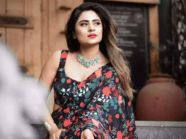 Deepika Das Images