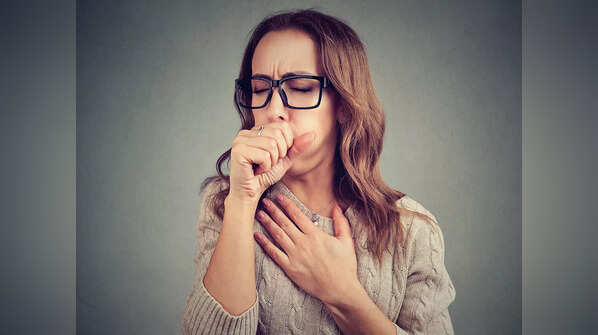Simple home remedies for reducing dry cough