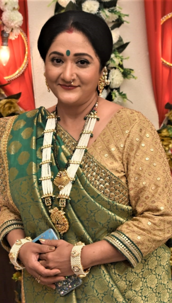 Alpana Buch Photos