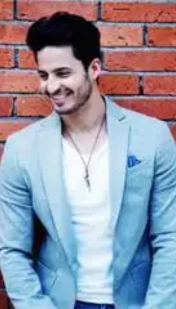 Mohit Malhotra Stills