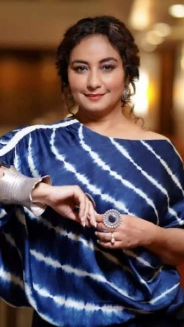 Divya Dutta Photos
