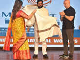 Hon CM Eknath Shinde presides over Mukkti Foundation Women's Day event, lauds Smita Thackeray for her tireless social contribution